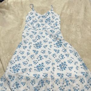 Long flowery dress Size S-M